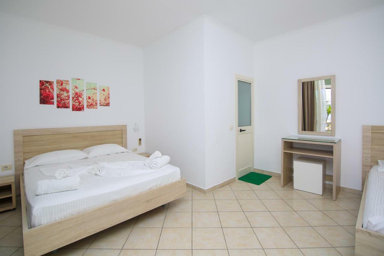 Hotel Jon Дхерми Экстерьер фото